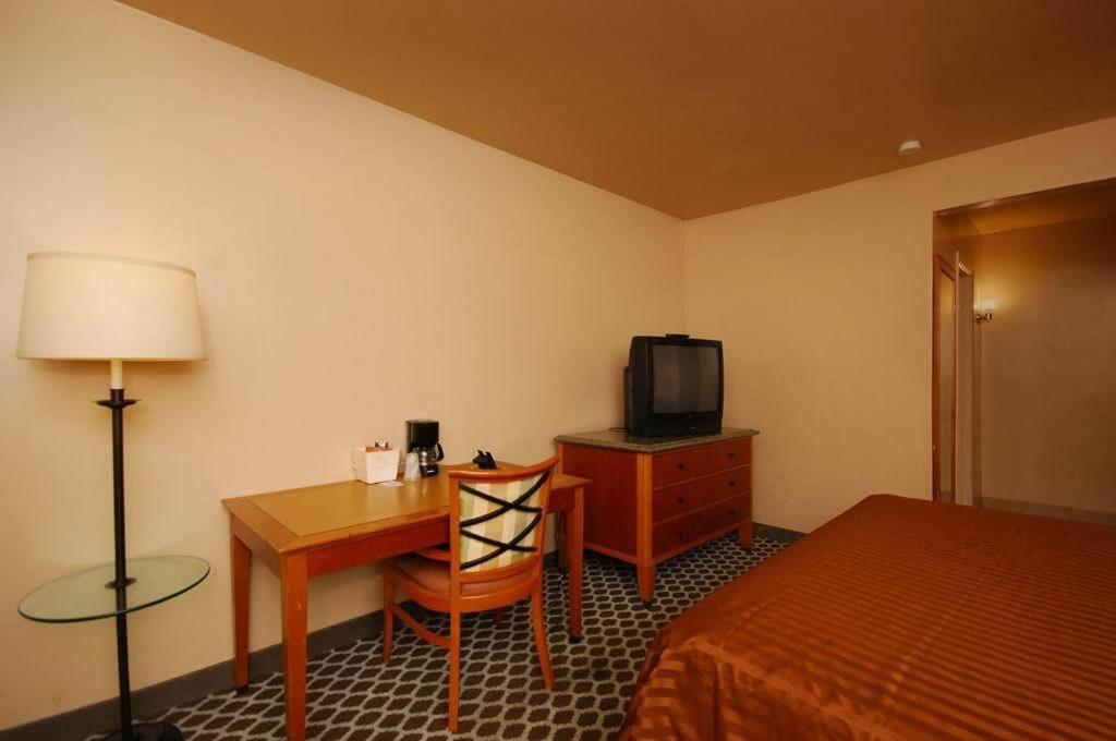 Airport Inn Downtown Phoenix Room photo